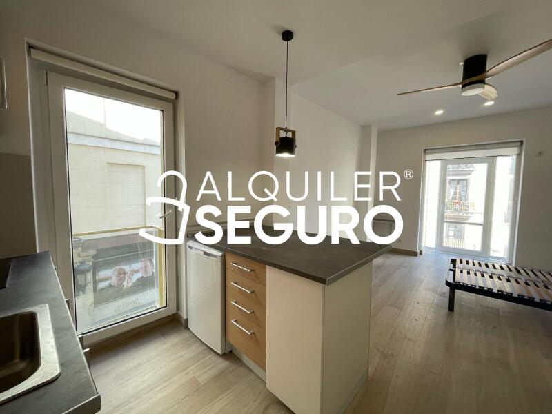 Inmueble en Travesia Doctor Bastos, MADRID