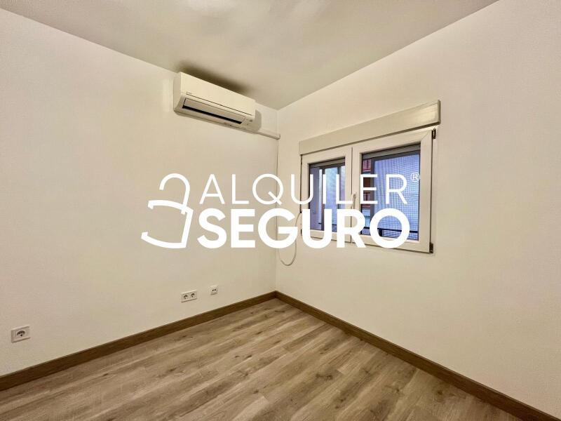 Piso en Calle Agave , BENALMÁDENA MÁLAGA
