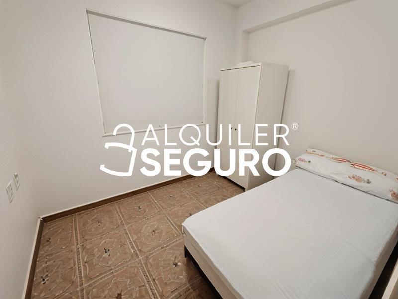 Piso en Calle Las Flores, BENALMÁDENA MÁLAGA