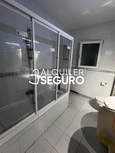 Piso en Plaza Gracia, Luciano (Poeta), CUARTE DE HUERVA ZARAGOZA