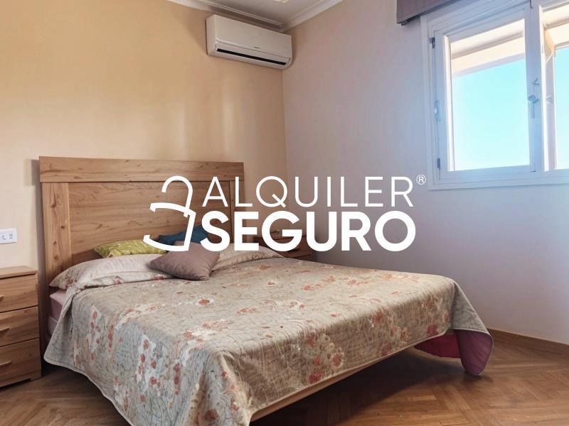 Piso en Avenida Carlota Alessandri, TORREMOLINOS MÁLAGA