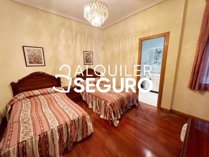 Piso en Calle Velarde, ELX-ELCHE ALICANTE