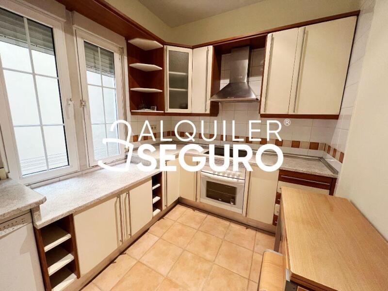 Piso en Calle Velarde, ELX-ELCHE ALICANTE